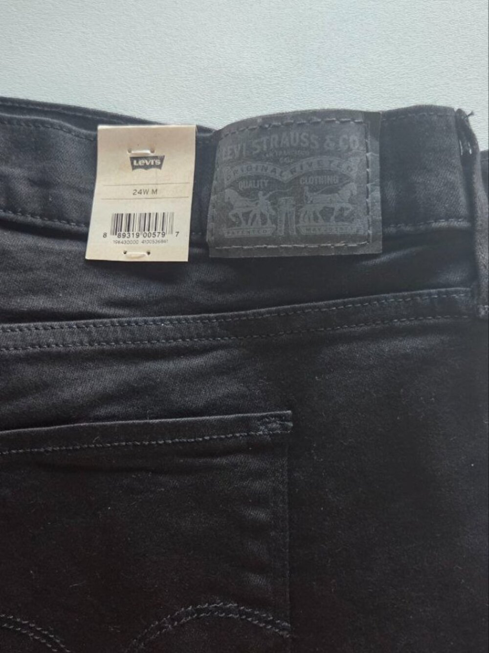 $69 Levi's 311 Shaping Skinny Hyper soft Soft Black - Picture 4 of 5
